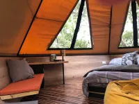 OWL NEST - LUXURIOUS TREEHOUSE EXPERIENCE WITH OUTDOOR HOT TUB