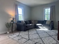 MTSU football and Downtown Murfreesboro! Near Siegel soccer, Nashville! New 2BR
