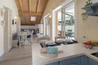 Penthouse with lake and mountain views in Molveno Hotels in Molveno