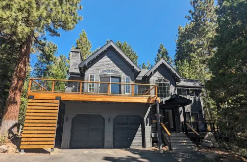 Beautiful Mountain Modern Home