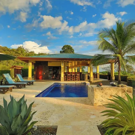 Breathtaking View Luxury 3-bedroom house in Nature Lovers, Ojochal