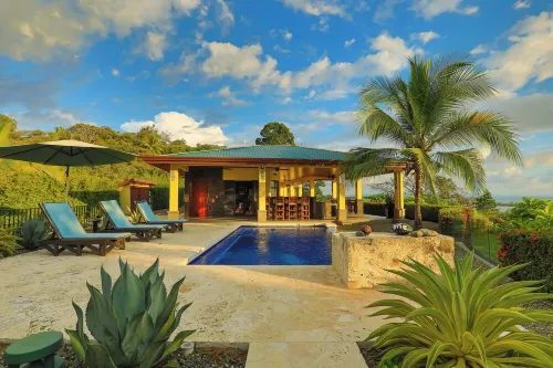 Breathtaking View Luxury 3-bedroom house in Nature Lovers, Ojochal