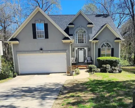 MASTER'S TOURNAMENT RENTAL. 5 MILES FROM COURSE.