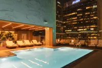 โรงแรมเดอะเดลฟี - สระว่ายน้ำบนดาดฟ้า