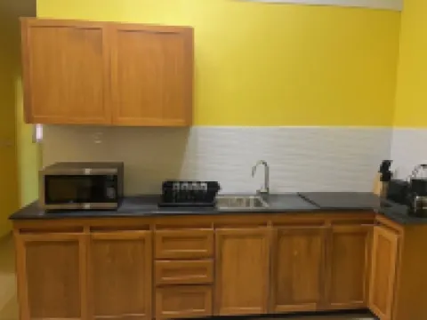 Charming 1-bedroom apartment with AC and WiFi in gorgeous Philipsburg
