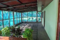 Casa Pacifico–Beachfront - Gem in Los Clavo Hôtels à : Aposentillo