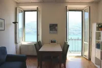 Emy House Charming Apt Stunning Views /Balcony