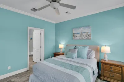 3 Bedroom Home in Islamorada with Private Dock, Boat Ramp & private beach access Hotels near Fiesta Key RV Resort and Marina