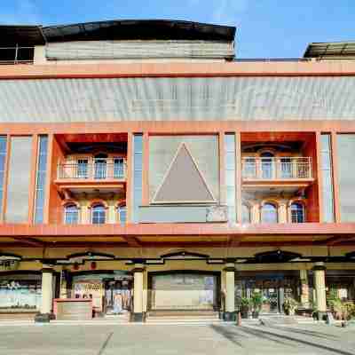 Dancenter S Hotel Hotel Exterior