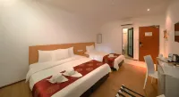 1 Million Hotel