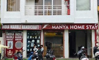 manya home stay