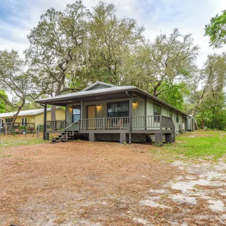 Lakefront Keystone Heights Cottage w/ Private Dock