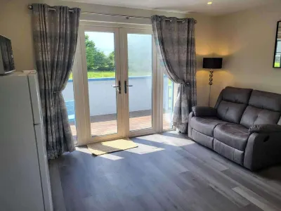 Seaside Apartment- Sligo- Pet Friendly Các khách sạn ở 