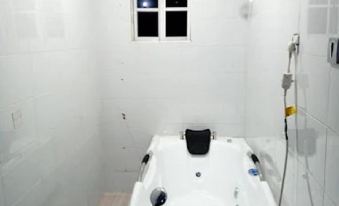 Mac View Hotels