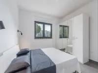 Villa in Novigrad with Private Pool and Beach - 3-Star