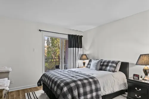 Classic City Getaway - Walk to Sanford Stadium!