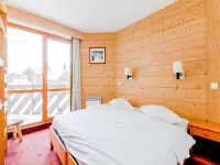 3 Rooms 6 People Budget