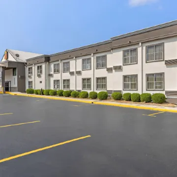 Super 8 by Wyndham Athens