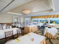 Molly Pitcher Inn Hotels in Monmouth County