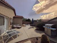 Cozy Casa on Cul-De-Sac Corner Lot, Heated Spa, Bring Your Fur Baby! Hotel a Oro Valley