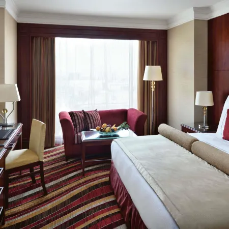 Mövenpick Jeddah City Star Отели рядом с достопримечательностью «Торговый центр Soccer Scene»