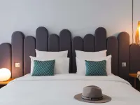 Mercure Aix-Les-Bains Domaine de Marlioz - Hôtel & Spa - parking