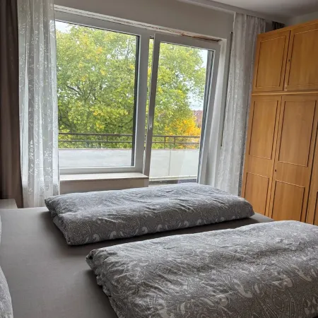 Centrally located penthouse apartment overlooking Aller and Old Town