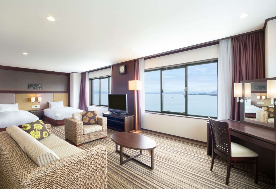 Grand Mercure Lake Biwa Resort & Spa 리조트 입구 및 로비 전경