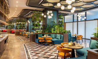 Mövenpick Hotel Istanbul Marmara Sea