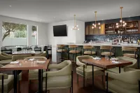 Bellasera Hotel & Suites Paso Robles, Tapestry by Hilton - bar