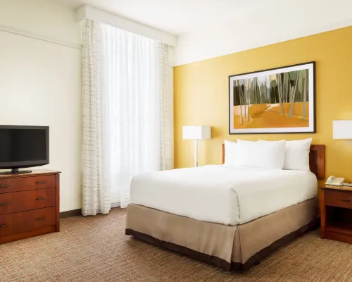 Residence Inn Houston Downtown/Convention Center Отели рядом с достопримечательностью «Станция хьюстонского скоростного трамвая "Белл"»