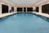 Holiday Inn Express & Suites FAYETTEVILLE by IHG - Pools