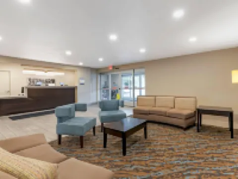 2024年新裝修的德爾頓湖-威斯康星戴爾舒眠旅館和套房 索克縣酒店