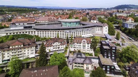 Swissôtel Kursaal Bern in 베른