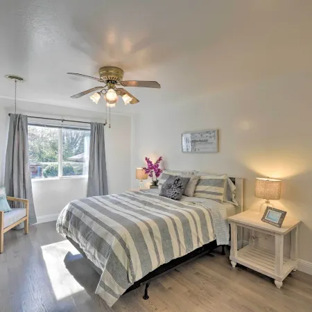 Wine Lovers Garden Oasis in Sutter Creek!