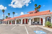 Historic Coronado Motor Hotel by OYO