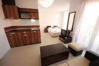 Rainbow  Aparthotel