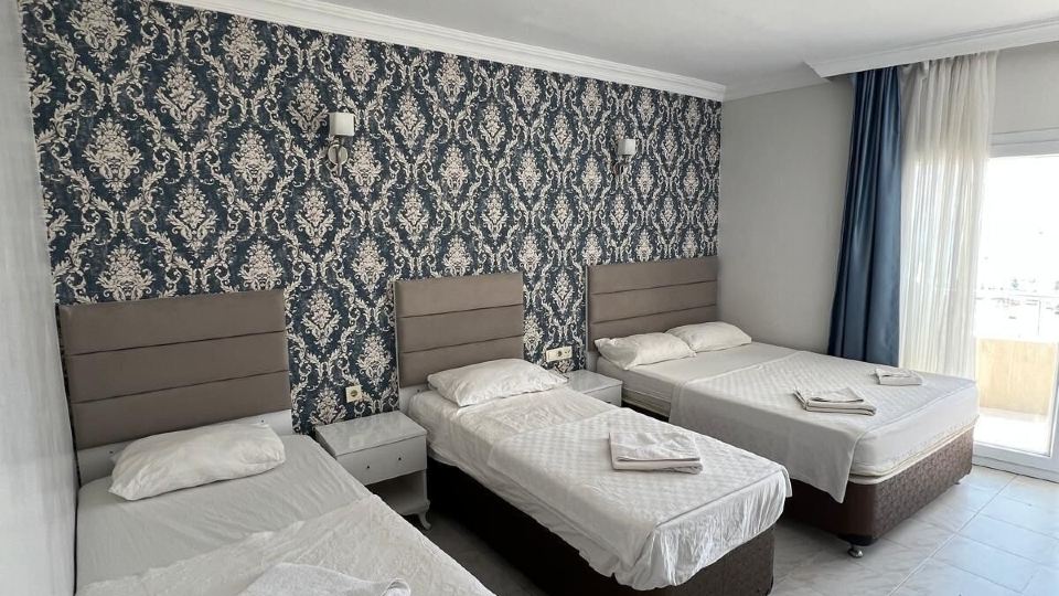 Peri Hotel