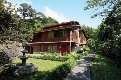 Fondavela Hotel