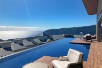Izu Hotel Resort & Spa - Pools