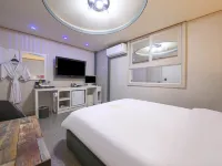 光州松井站Spede 鄰近光州機場的酒店