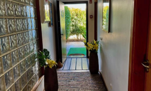 Aparts & Suites summer cascade Alvor