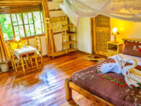Buhoma Gorilla Camp Hotels in Kinkiizi