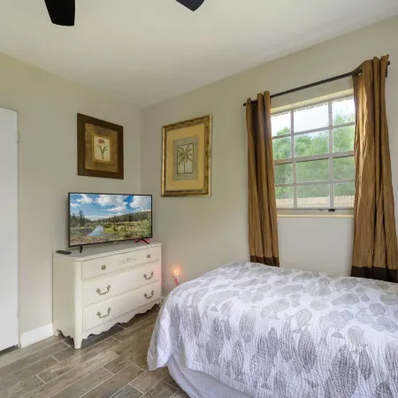 Hook, Line & Leisure: Lakefront Gem w/ Porch!