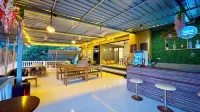 โรงแรม 7 ซีส์ - 2 ดาว