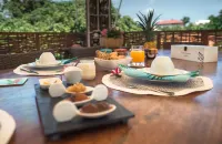 Maison Clementine Hotels in Schoelcher