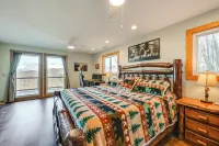 6 Mi to Chatuge Lake: Spacious Cabin w/ Mtn Views! - 3-Star
