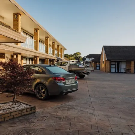 Palm City Motor Inn