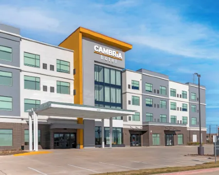 Cambria Hotel Northlake Conference Center - Roanoke Hotels in Northlake