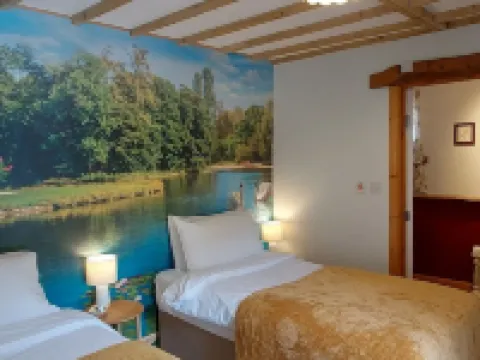Wesley House Holiday Cottages Hotels in Redruth